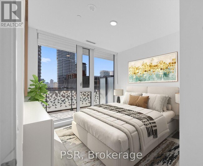 Building Photo - 101 Roehampton Ave