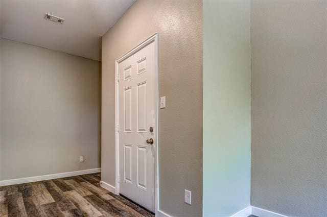 Building Photo - 3270 Wexford Dr