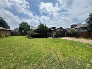Building Photo - 6212 Shirley Dr