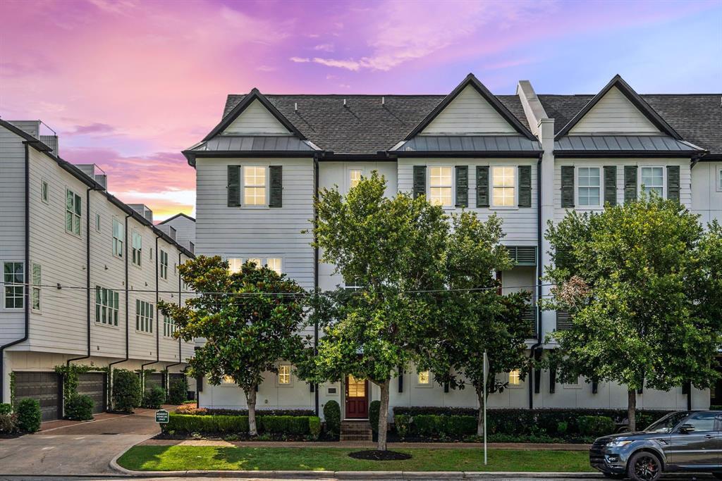 Foto principal - 816 Ennis St