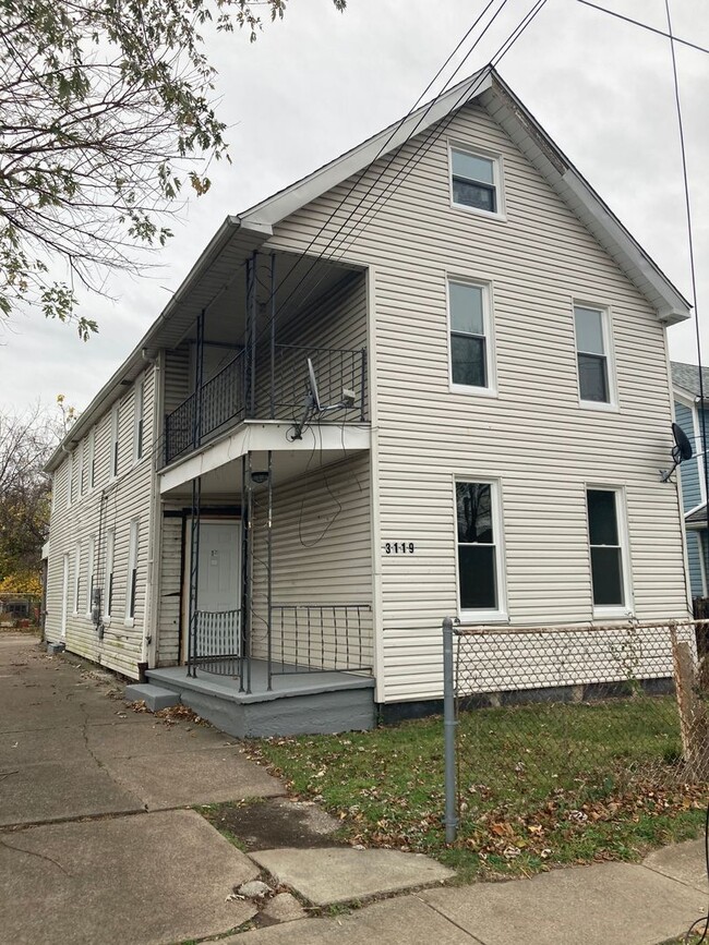 Building Photo - 3119 W 52nd St
