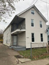 Building Photo - 3119 W 52nd St