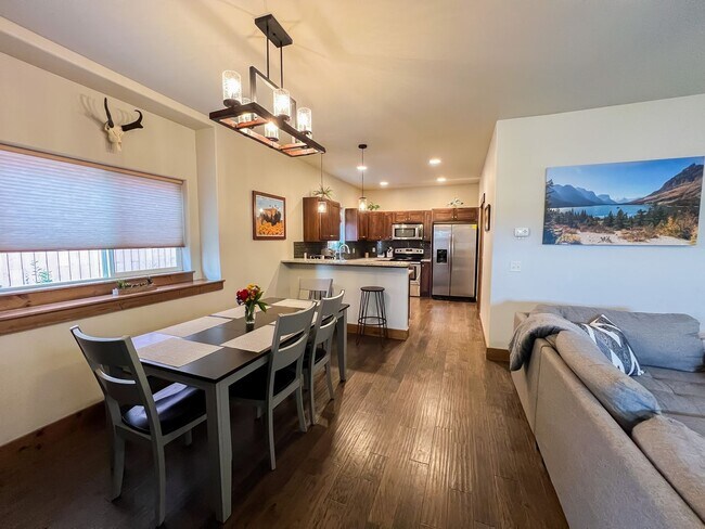 Foto del edificio - Charming Downtown Retreat: A Unique Blend of Urban Living and Montana Charm in Bozeman
