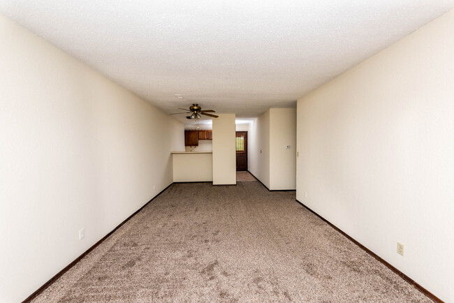 Foto del edificio - 97 Hillside Ln