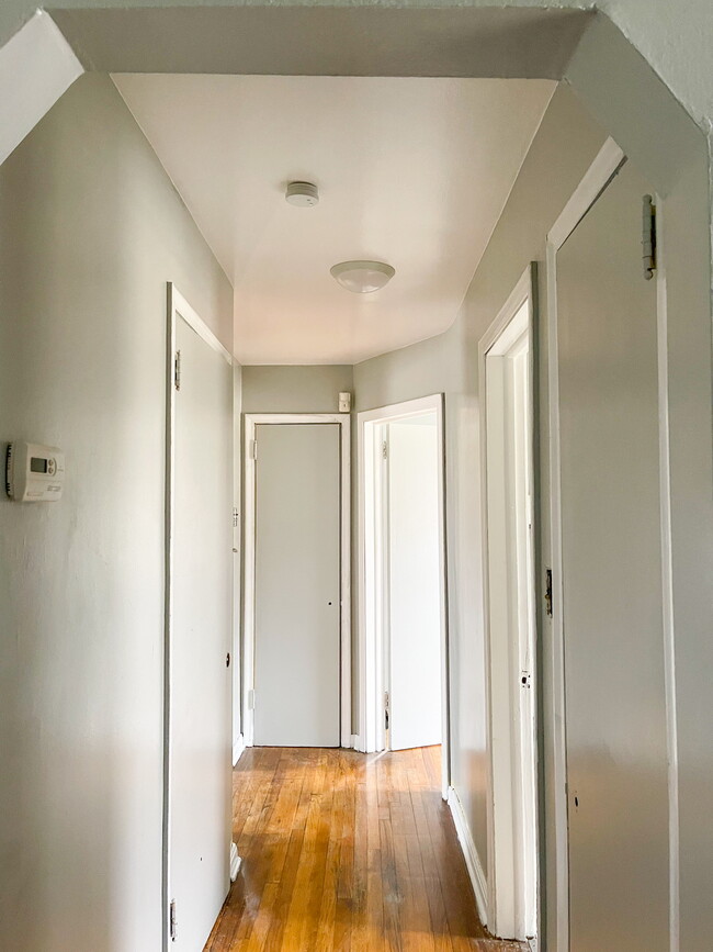 Hallway - 3205 Henry St