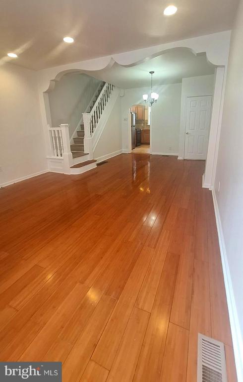 Foto del edificio - 2232 S Bancroft St