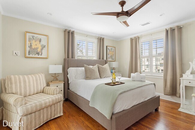 Foto del edificio - 2 br, 2.5 bath House - 62 Barre St.