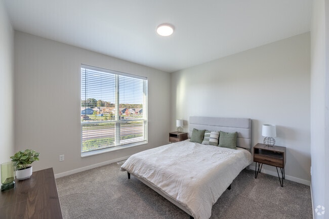 2BR, 2.5BA - 1,409SF - Primary Bedroom - Brookgreen Townhomes
