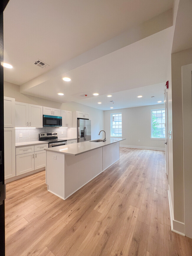 Open Concept Kitchen with a Big Island - 16 S 20th St
