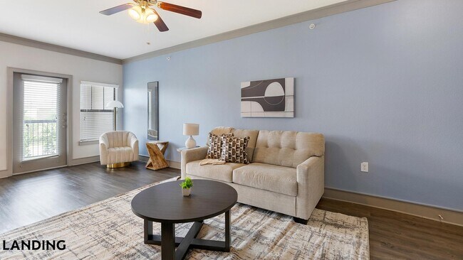 Foto del edificio - 4689 Mustang Pkwy