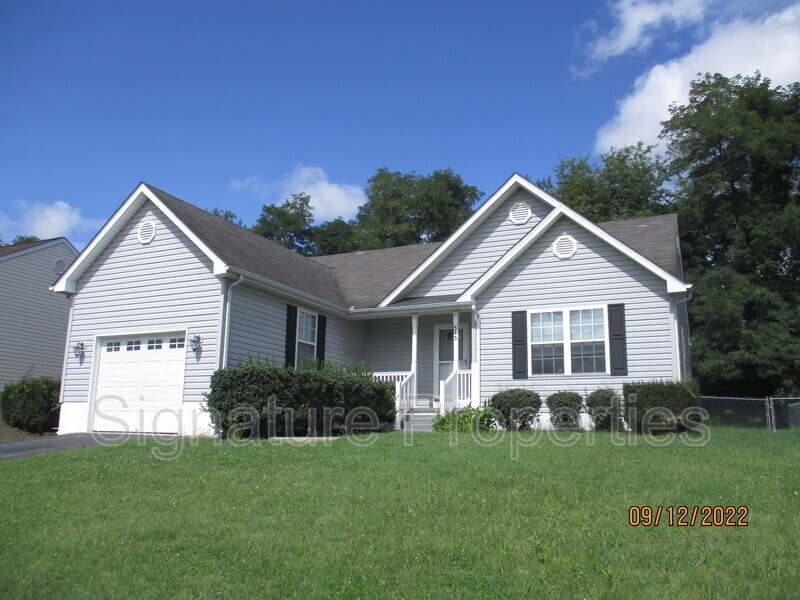 543 Edwardian Ln, Waynesboro, VA 22980 House Rental in Waynesboro, VA