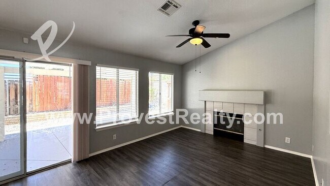 Foto del edificio - 13257 Blue Mesa Ct