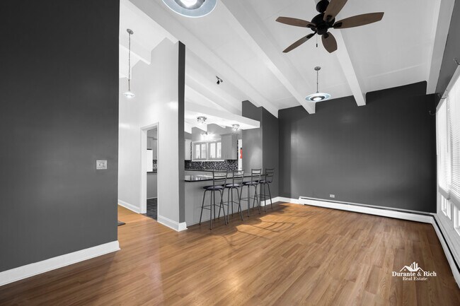 Building Photo - 8742 St Louis Ave