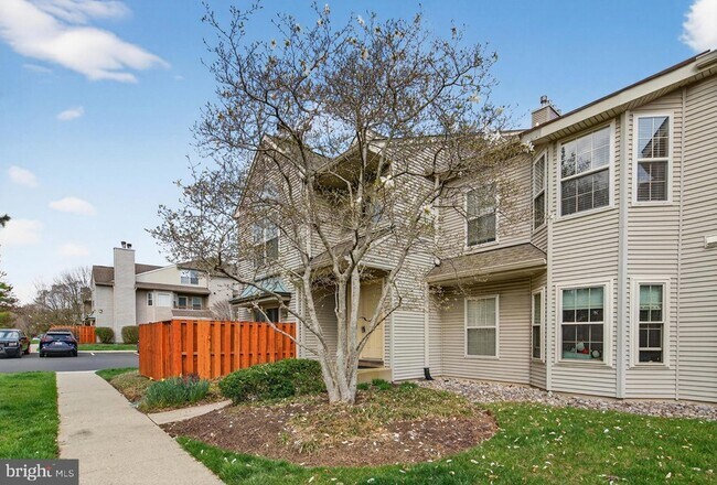 Foto del edificio - 4202 Waltham Ct