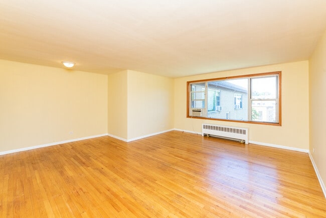 Foto del edificio - 2625 W Fitch Ave