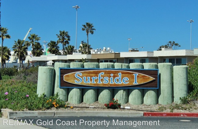 Building Photo - 339 E Surfside Dr