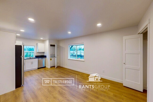 Foto del edificio - Brand New! Modern Home in Trestlewood – Where Comfort Meets Community!