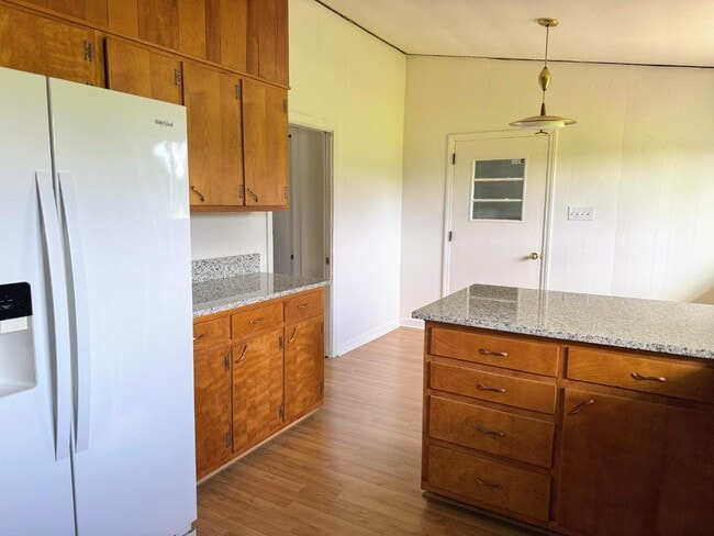 Building Photo - 515 Gaddy Rd