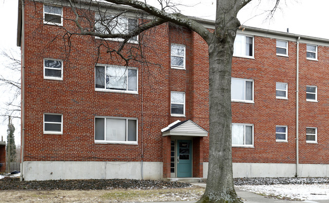 Building Photo - Glen Meadows Apartments