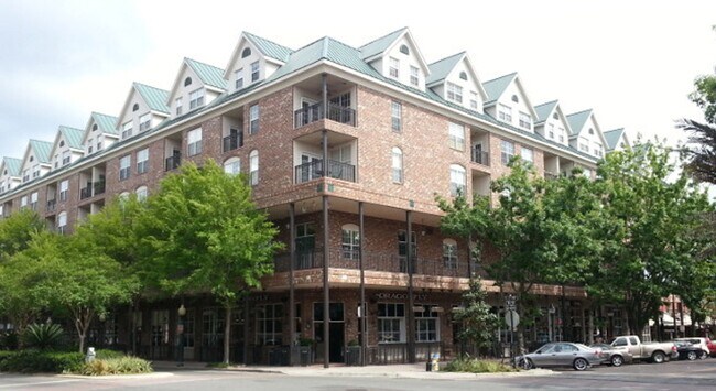 Beautiful 2 Bedroom Condo in Union Street ... - Beautiful 2 Bedroom Condo in Union Street ...