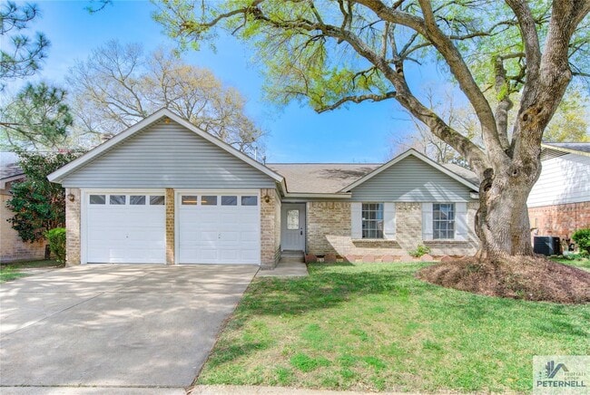 Building Photo - 946 Three Forks Dr