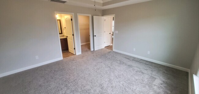 Foto del edificio - 1852 Rosalyn Dew Dr