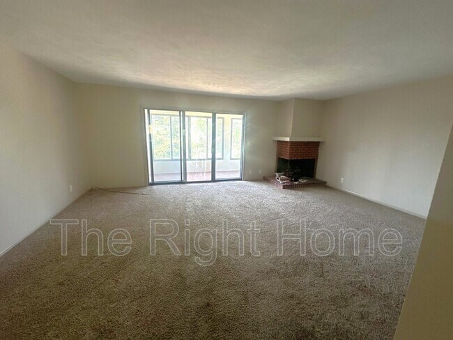 Foto del edificio - 5134 N 105th St