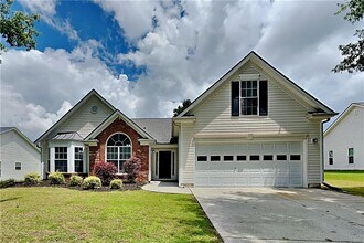 Building Photo - 2070 Charleston Oak Cir