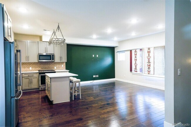 Building Photo - 1373 Knox Ct