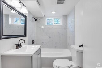 Building Photo - 5224 S 2000 W