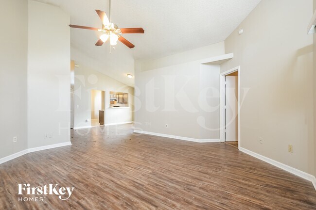 Foto del edificio - 7208 Conan Ln