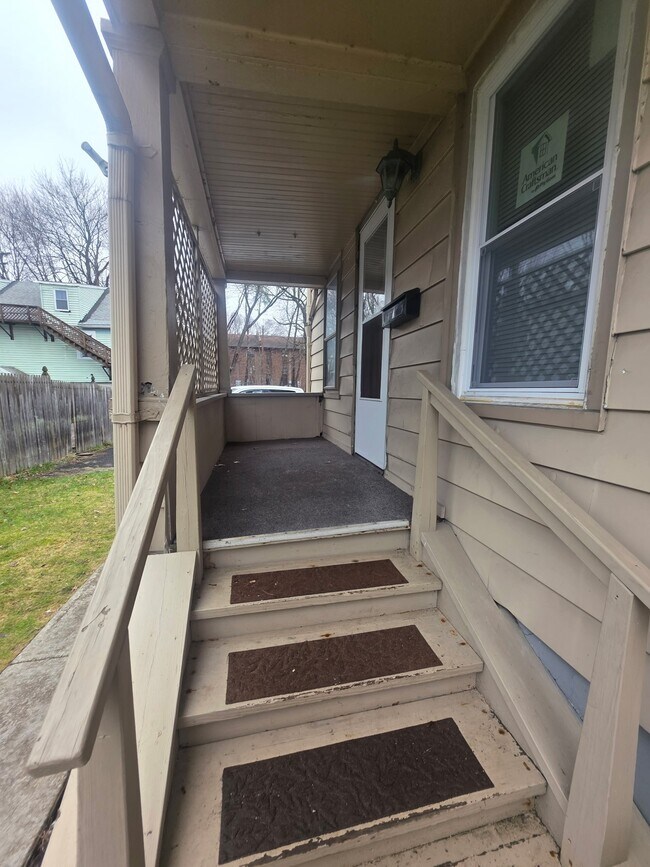Foto del edificio - 302 N Nanticoke Ave