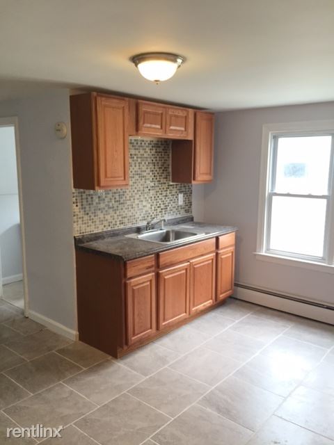 Foto principal - 499 Dixwell Ave