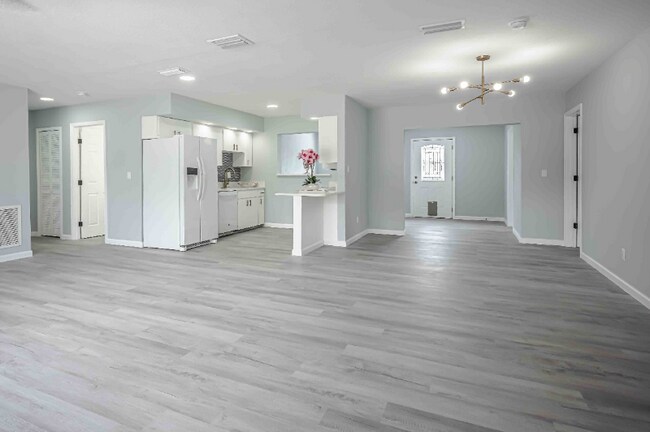 Foto del edificio - 5307 17th Ave W