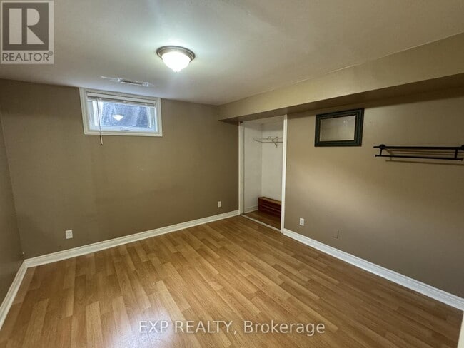 Building Photo - 3690 Ellengale Dr