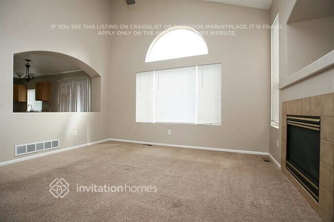 Foto del edificio - 5207 Creek Way