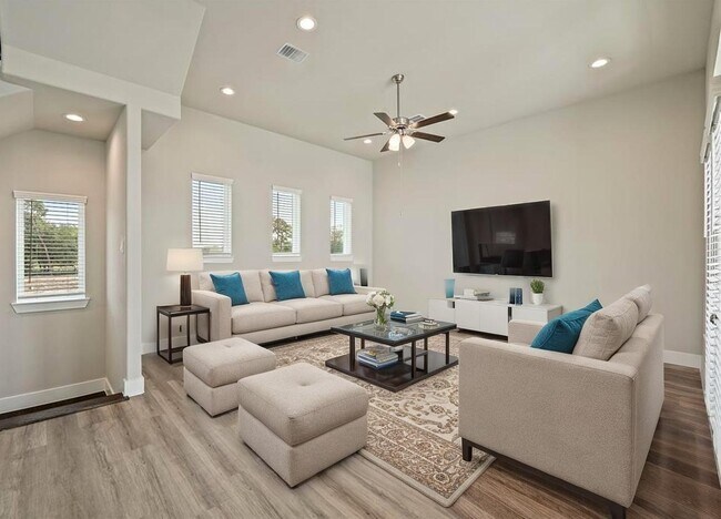 Foto del edificio - 9016 Lonestar Creekbend Ln