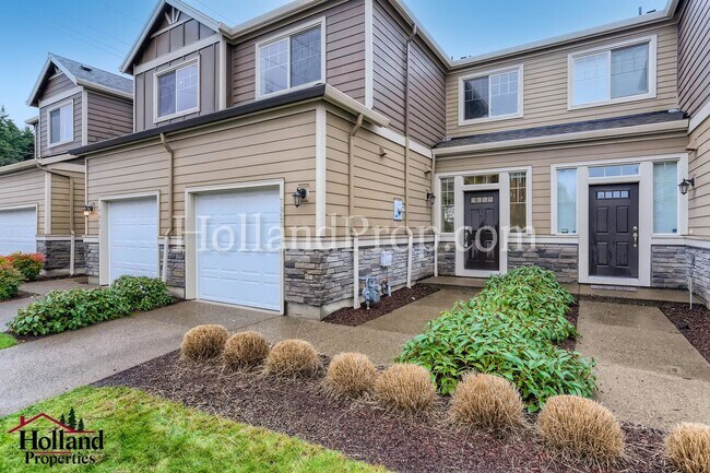 Building Photo - Beautiful Hillsboro Condo With a Garage!