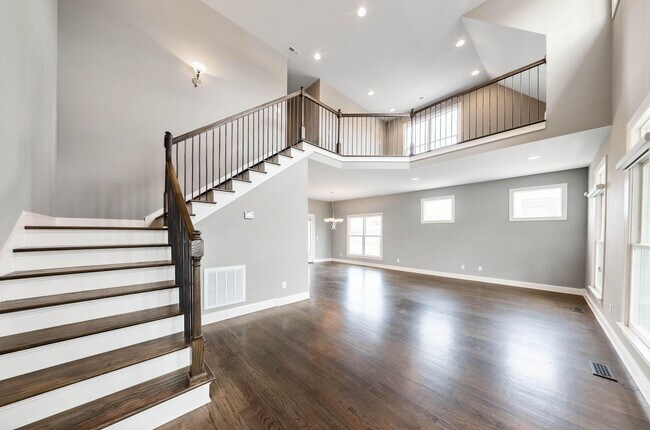 Foto del edificio - 1454 Jefferson St