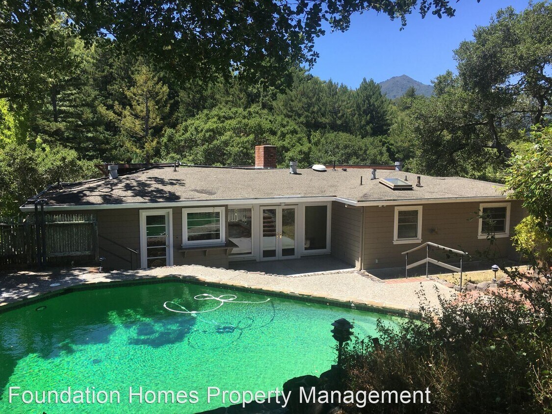 Primary Photo - 4 br, 3 bath House - 420 Los Cerros Drive