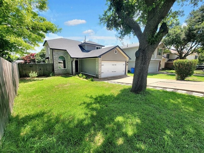 Building Photo - 17327 Tobermory Dr
