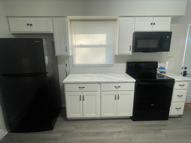 Foto del edificio - 331 W Kibby St