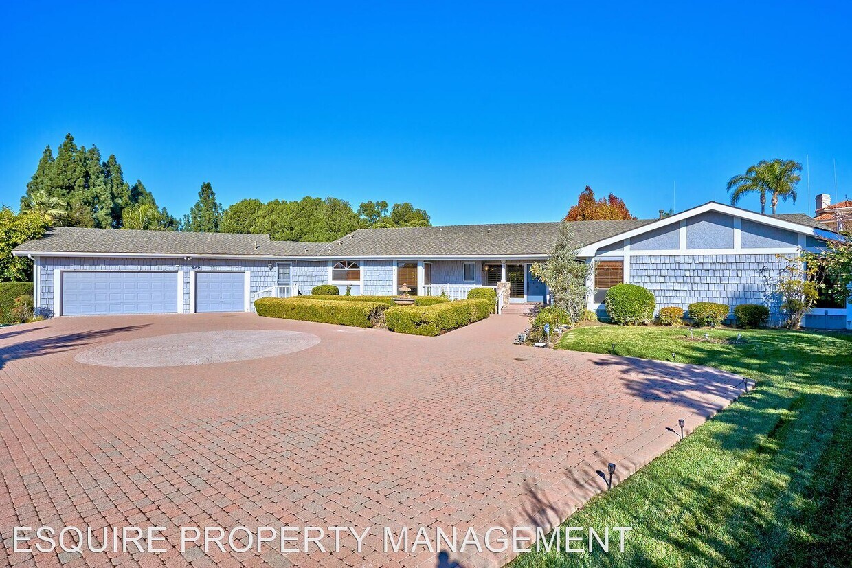 3 br, 2.5 bath House 576 VIA DEL CERRO House for Rent in Camarillo, CA