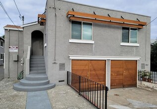 Building Photo - 341 Angel Ave