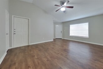 Building Photo - 3150 Kelling St