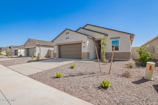 Foto del edificio - 5617 E Axle Ave