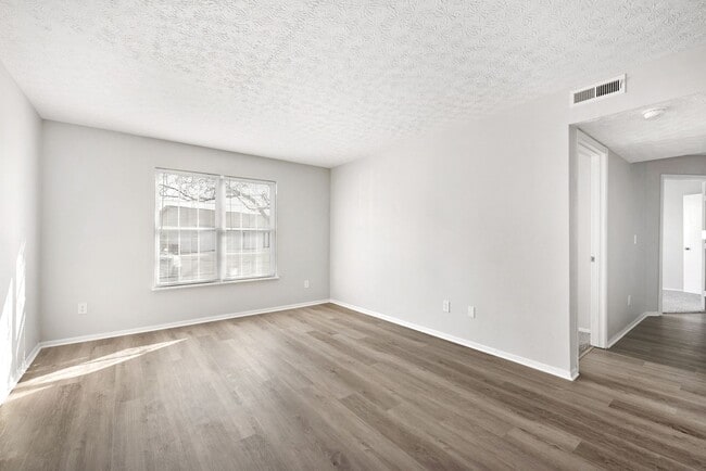 Interior Photo - The Reserve at Parkwick