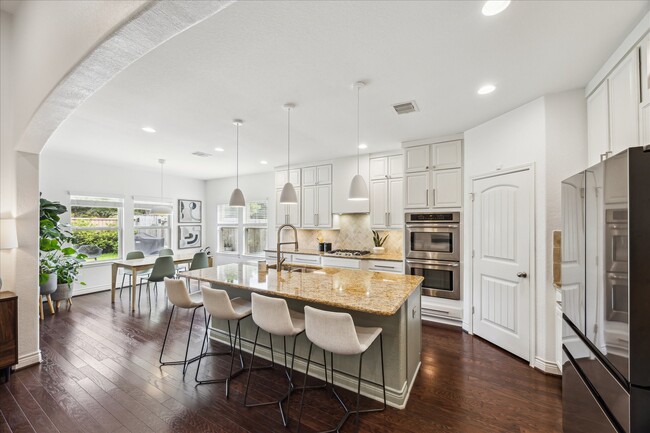 Foto del edificio - 3323 Emerald Valley Dr