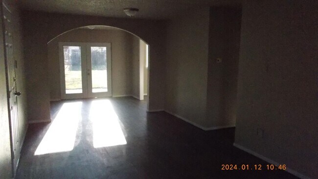 Foto del edificio - 1709 Billy B Ave 76010