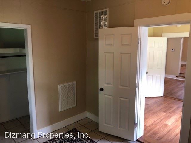 Foto del edificio - 2 br, 1 bath House - 929 E. Turner St.